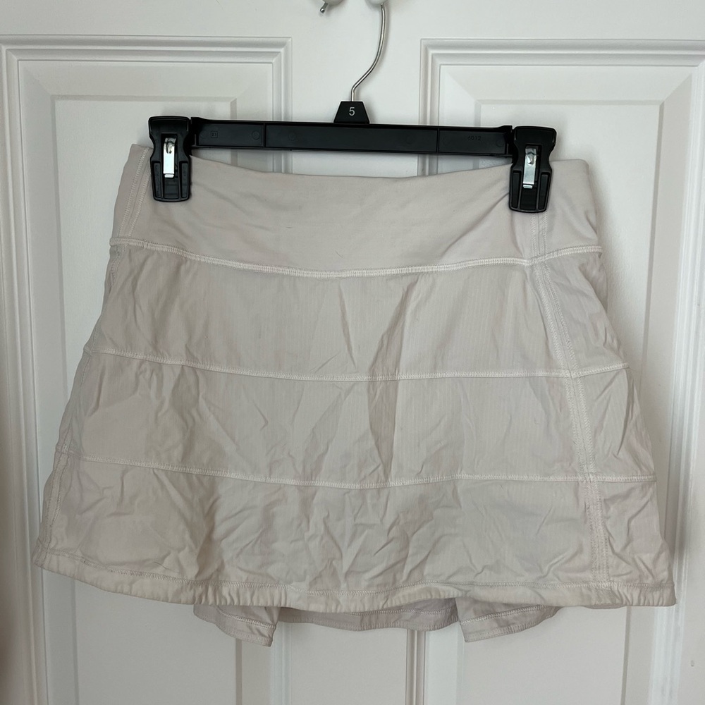 White Lululemon skirt. Size 4